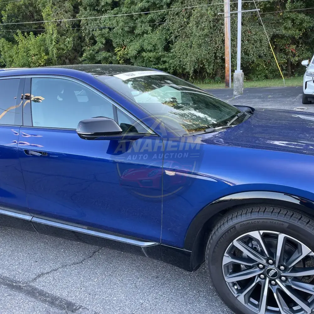2024 Cadillac LYRIQ Sport 1