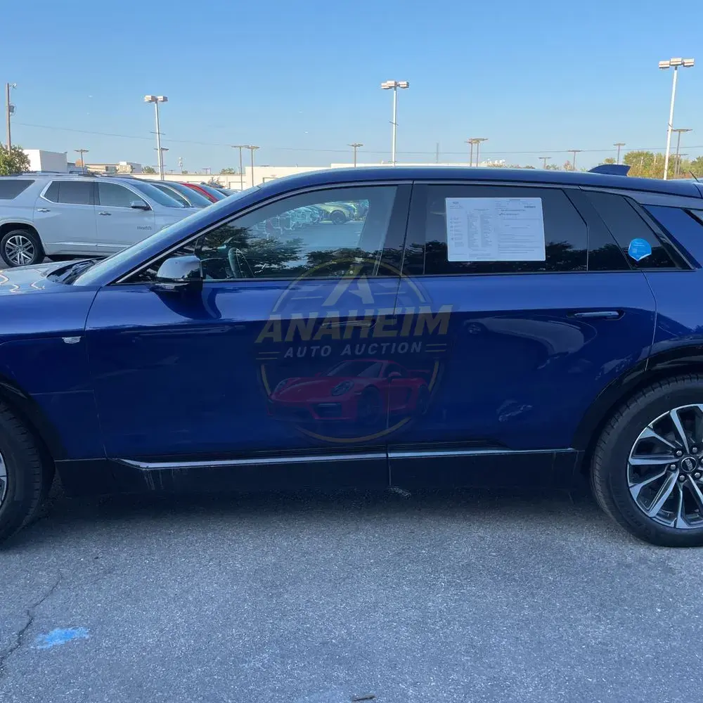 2024 Cadillac LYRIQ Sport 1