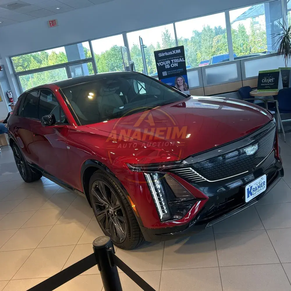 2024 Cadillac LYRIQ Sport 3