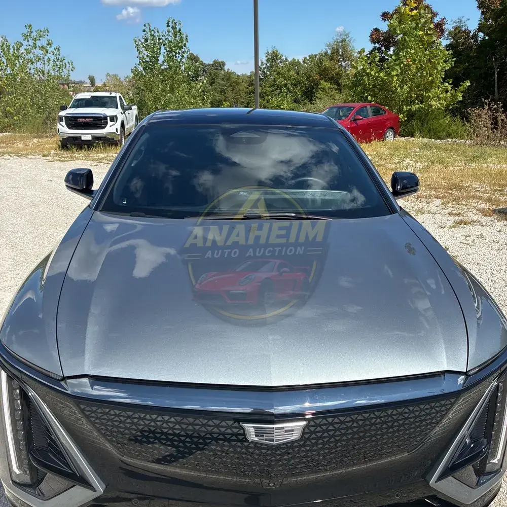 2024 Cadillac LYRIQ Sport 3