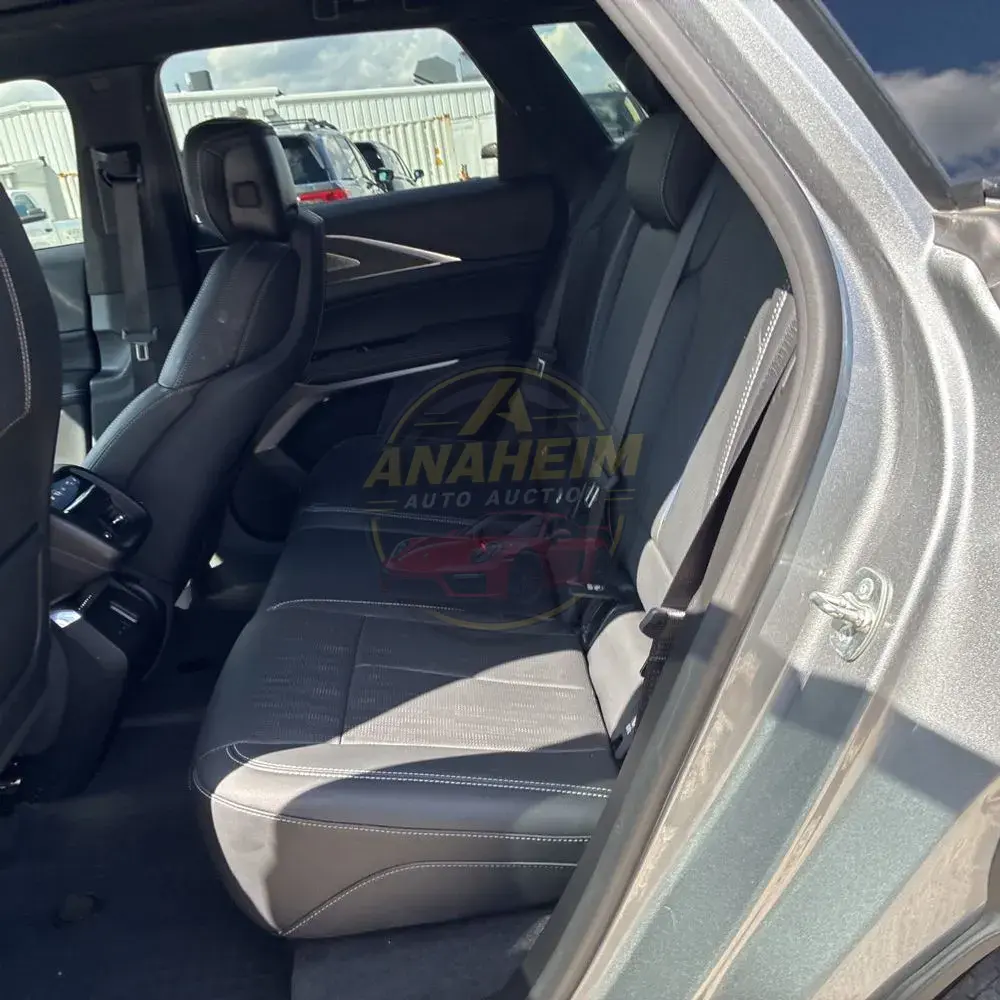 2024 Cadillac LYRIQ Sport 3