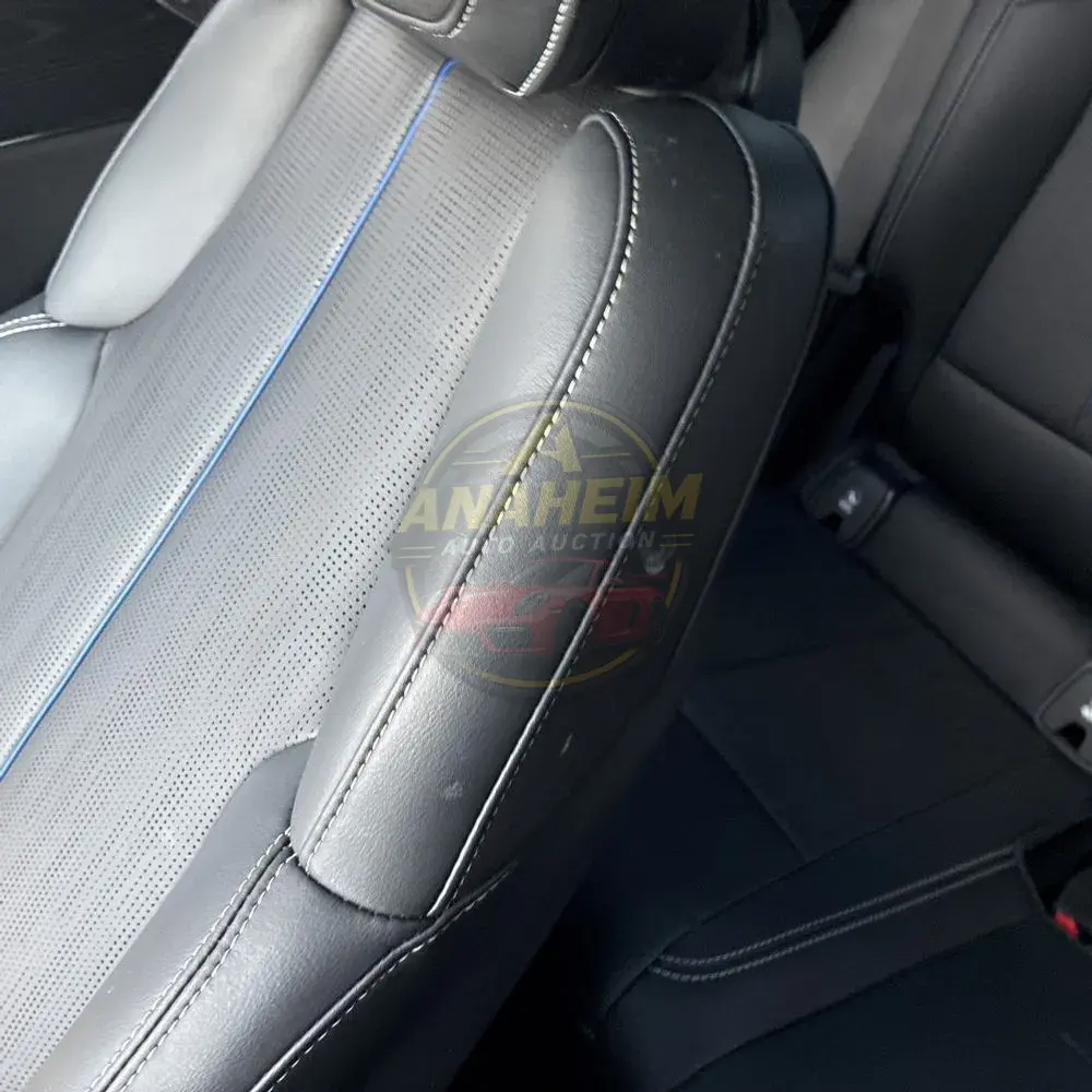 2024 Cadillac LYRIQ Sport 3