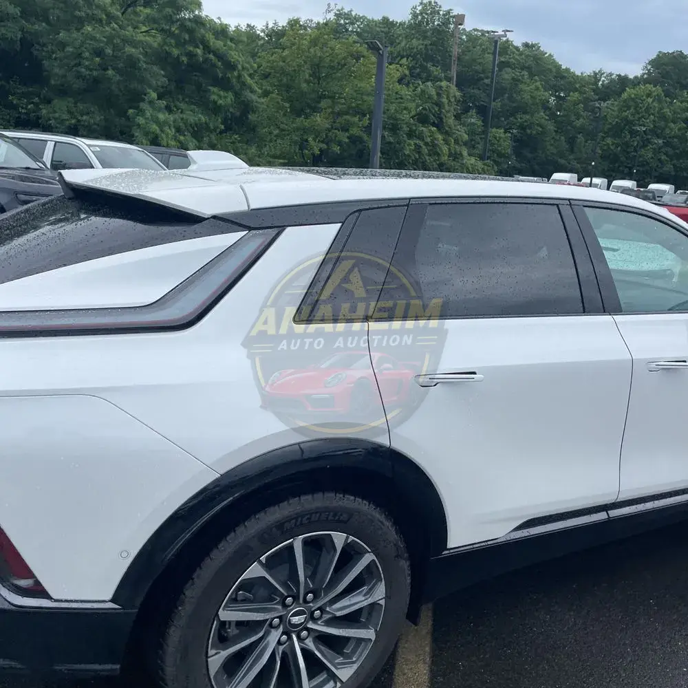 2025 Cadillac LYRIQ Sport 2