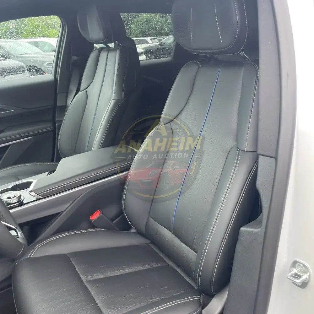 2025 Cadillac LYRIQ Sport 2