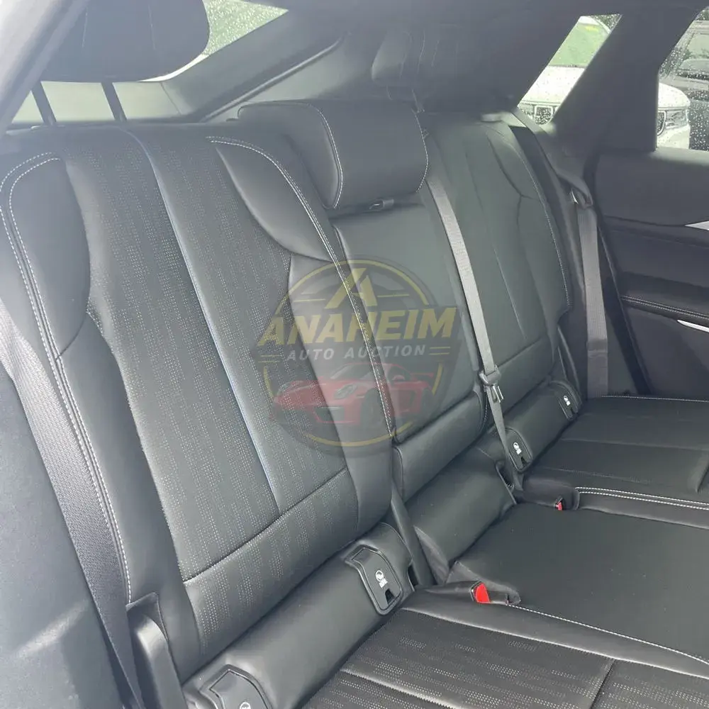 2025 Cadillac LYRIQ Sport 2