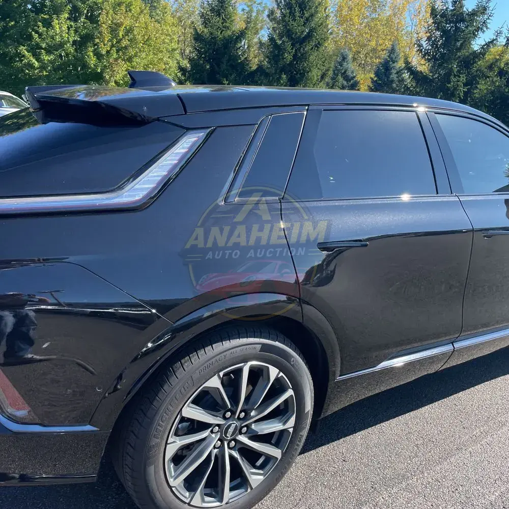 2025 Cadillac LYRIQ Sport 2