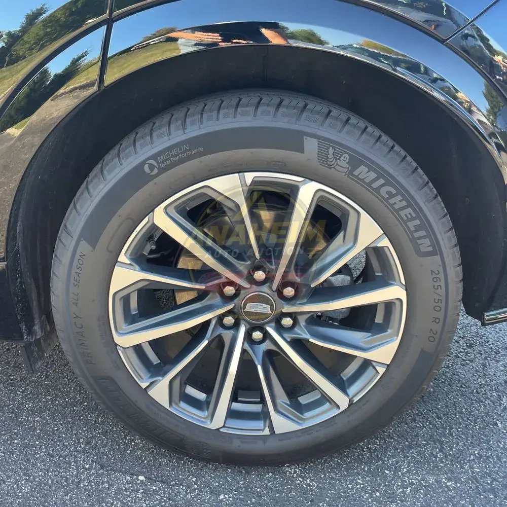 2025 Cadillac LYRIQ Sport 2
