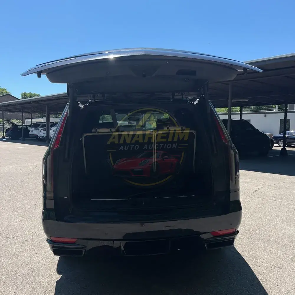 2022 Cadillac Escalade Sport