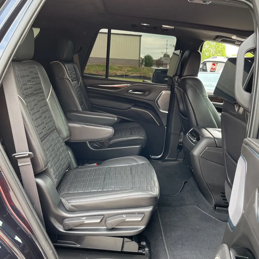 2021 Cadillac Escalade Sport Platinum