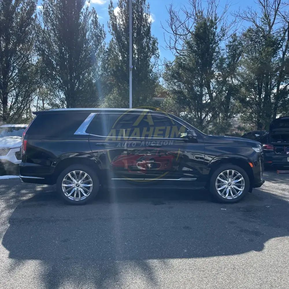 2022 Cadillac Escalade Premium Luxury