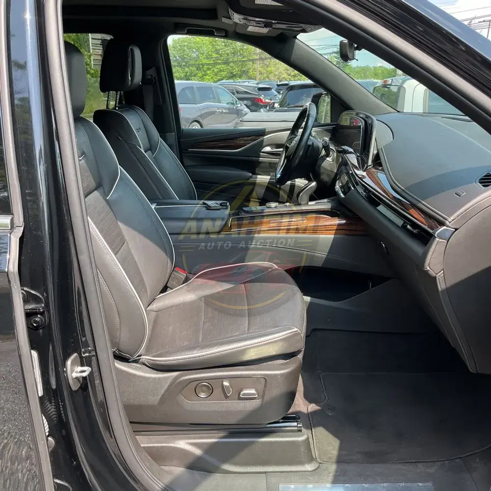 2022 Cadillac Escalade Premium Luxury