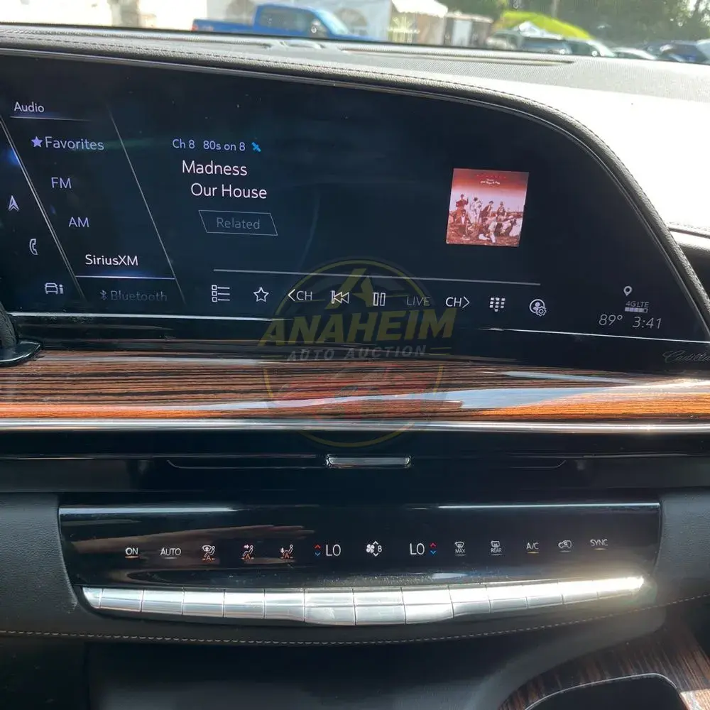 2022 Cadillac Escalade Premium Luxury