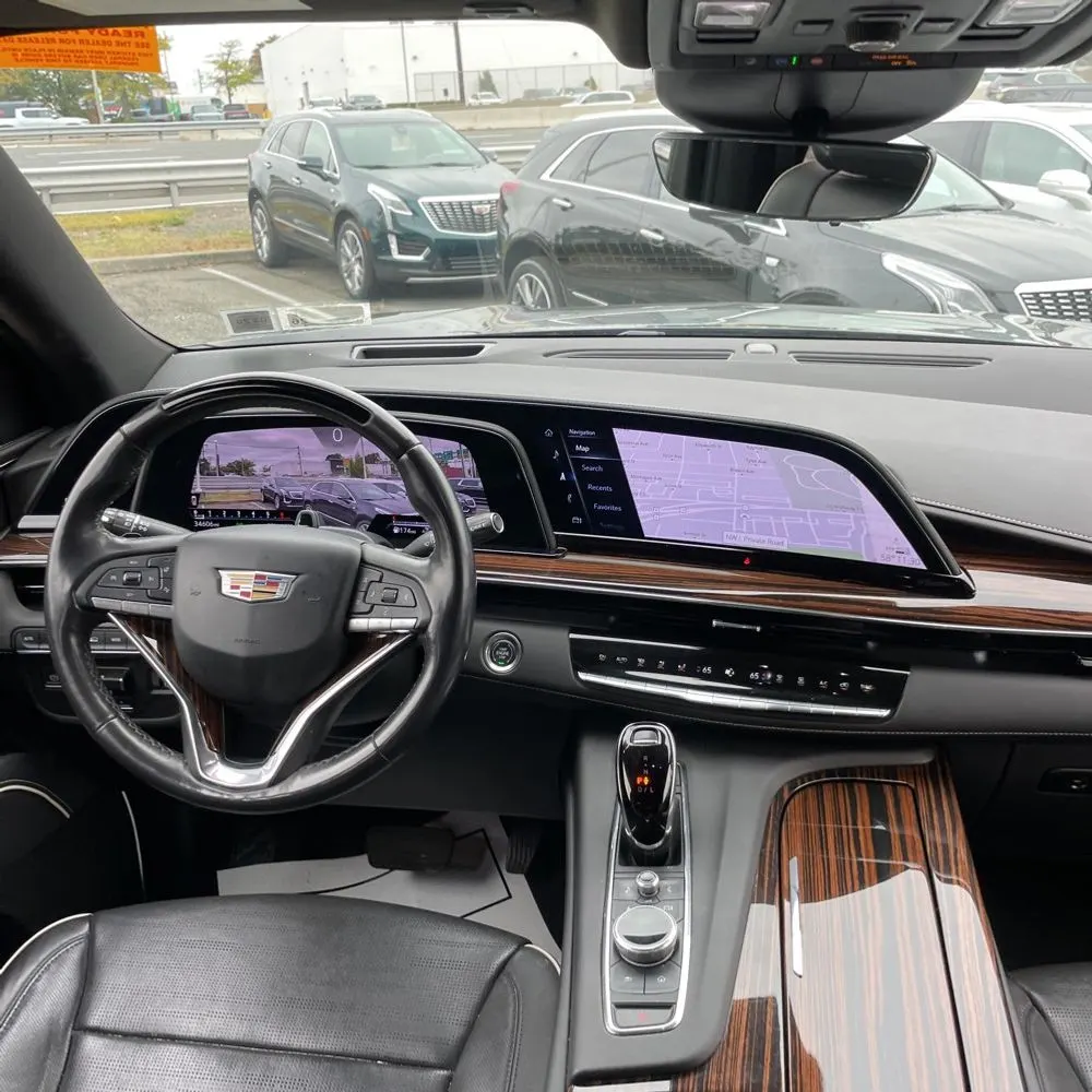 2024 Cadillac Escalade Premium Luxury