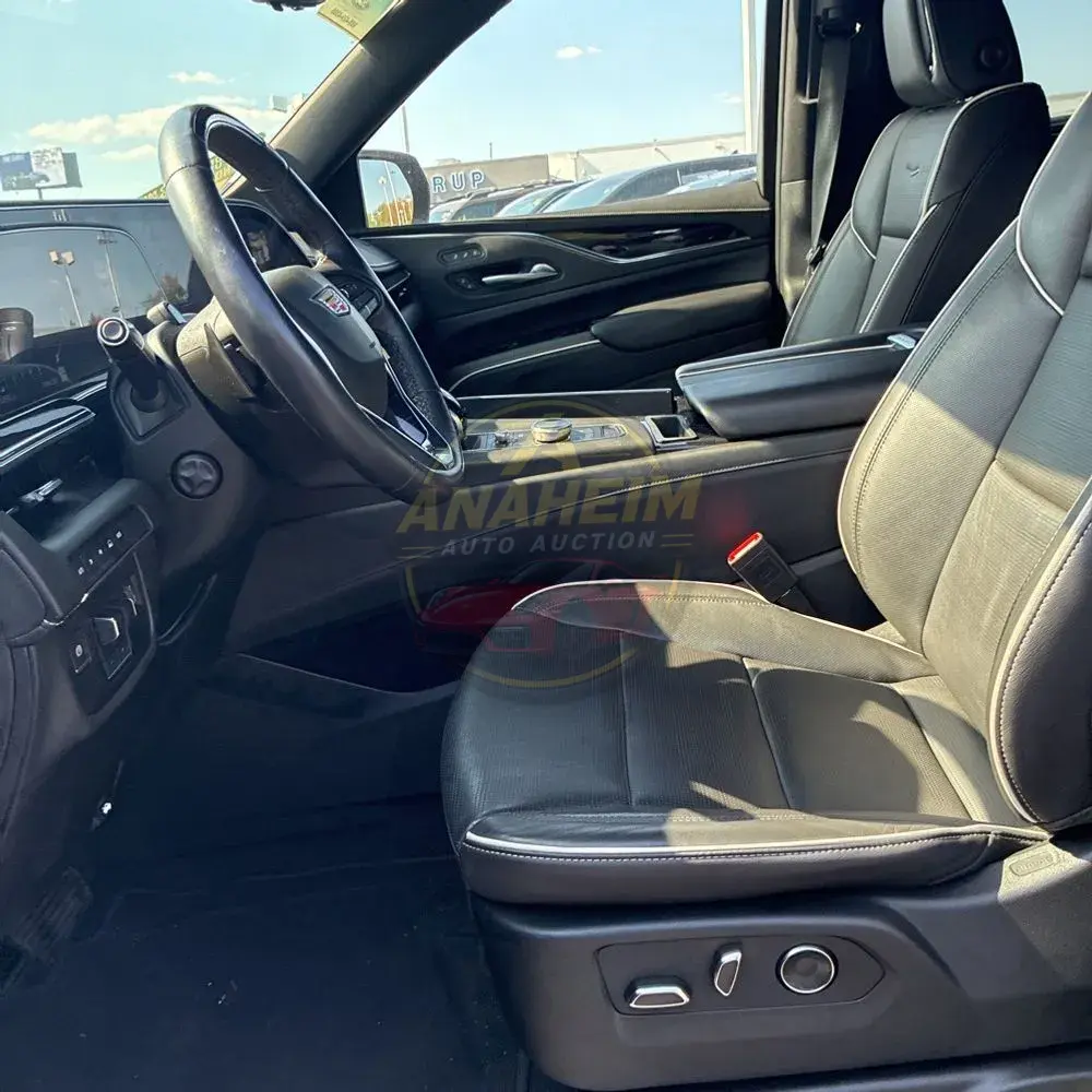 2024 Cadillac Escalade Sport