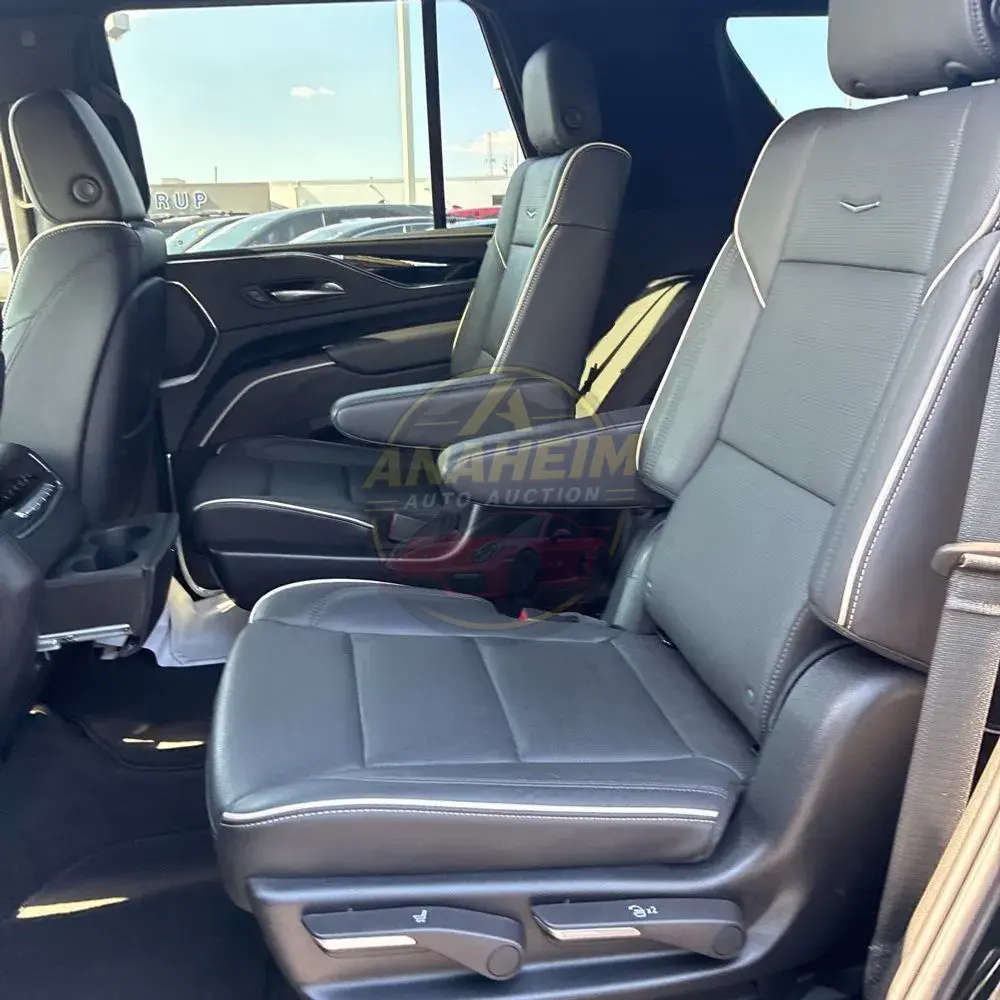 2024 Cadillac Escalade Sport