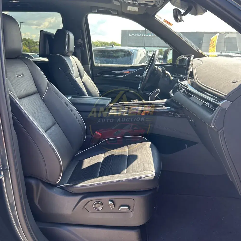 2021 Cadillac Escalade Sport