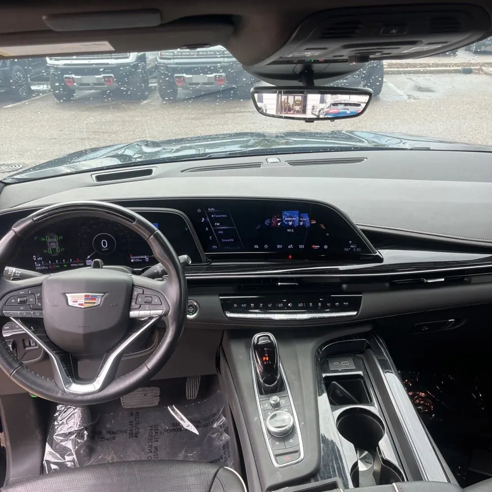 2023 Cadillac Escalade Sport