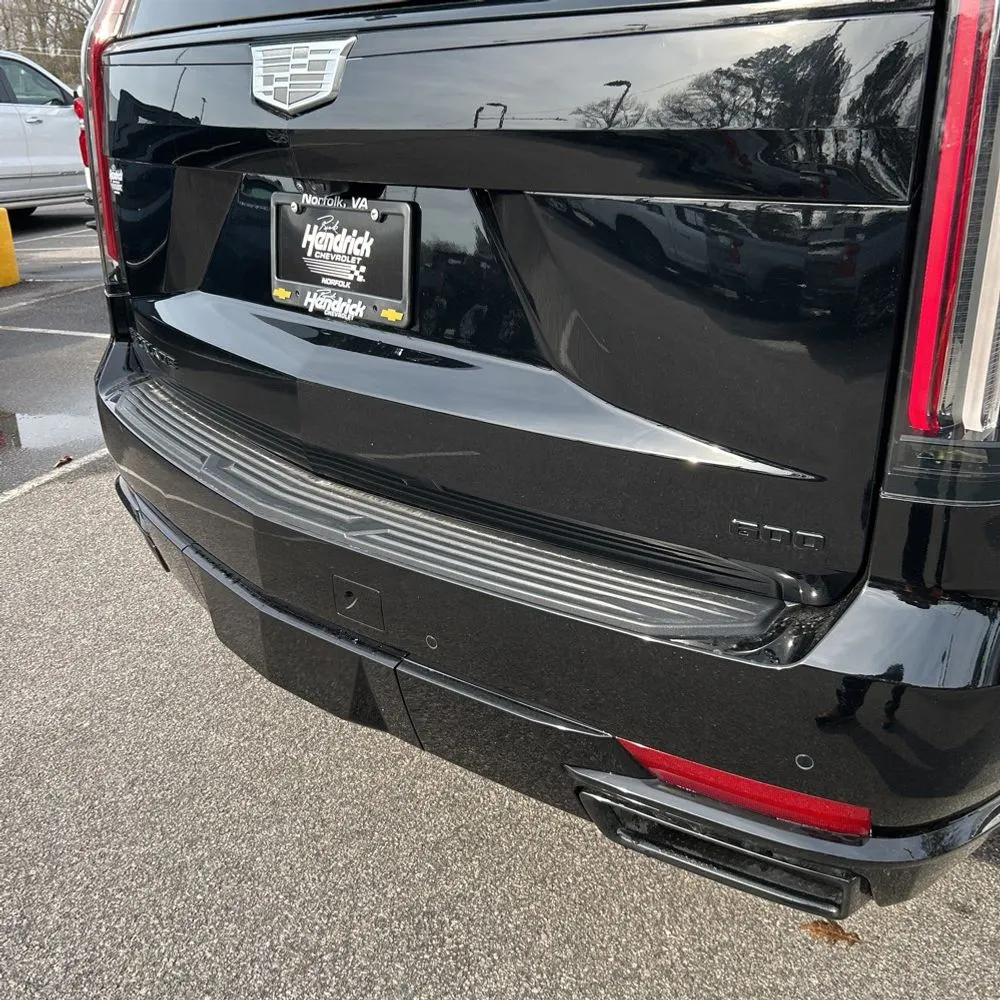2024 Cadillac Escalade Sport