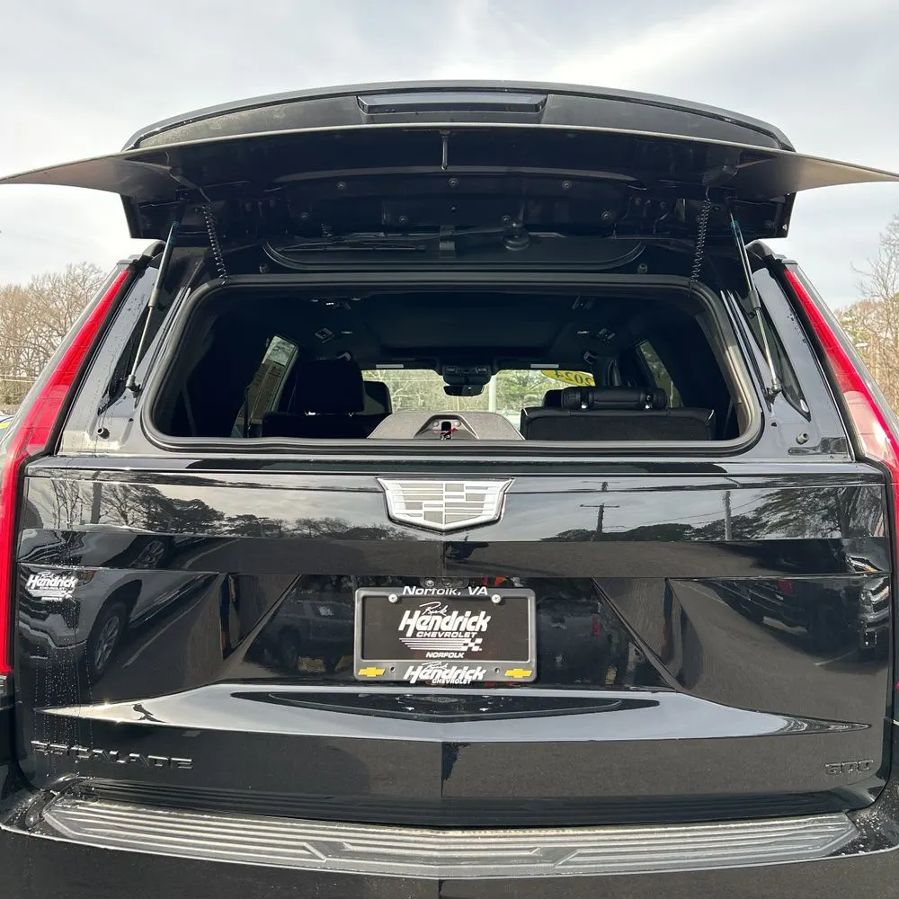 2024 Cadillac Escalade Sport