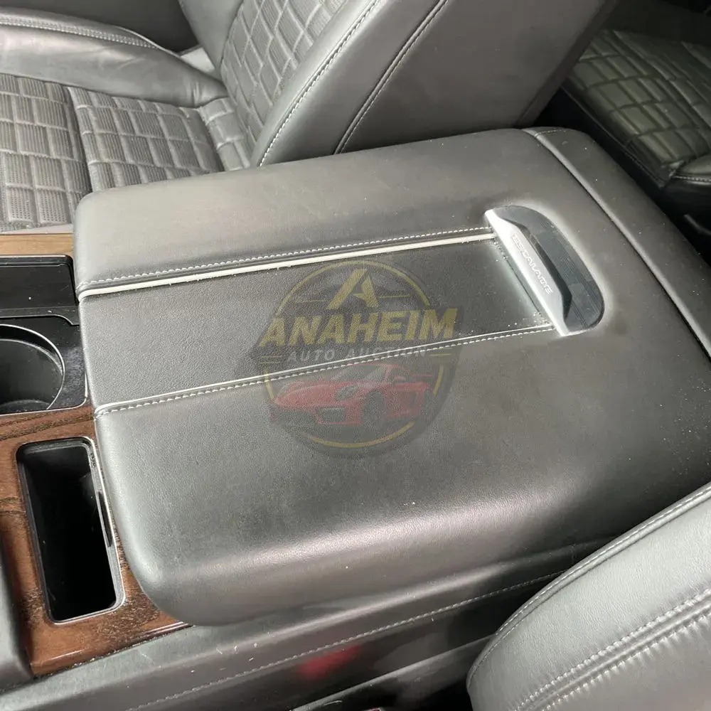 2022 Cadillac Escalade Sport Platinum