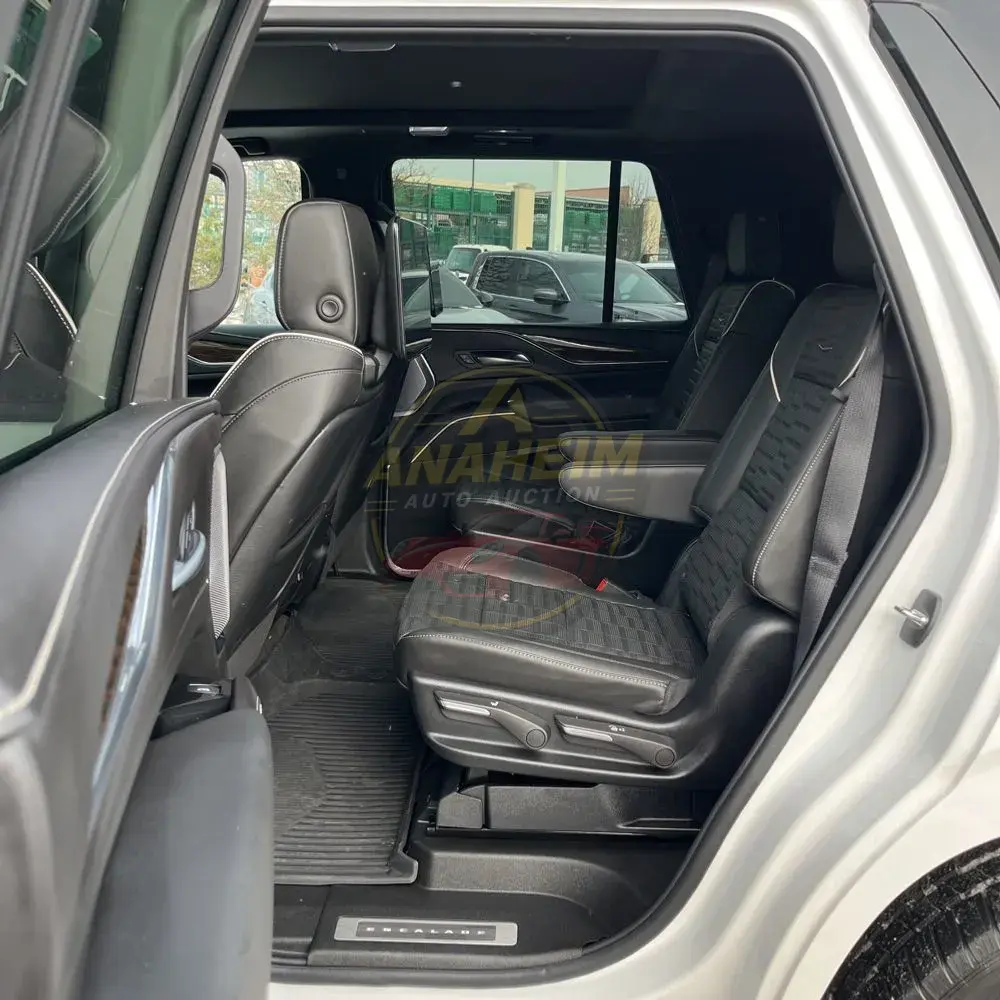 2024 Cadillac Escalade Sport Platinum