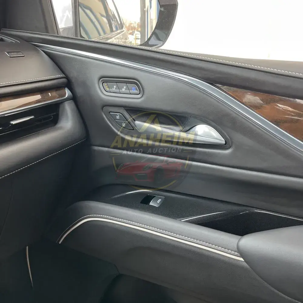2024 Cadillac Escalade Sport Platinum
