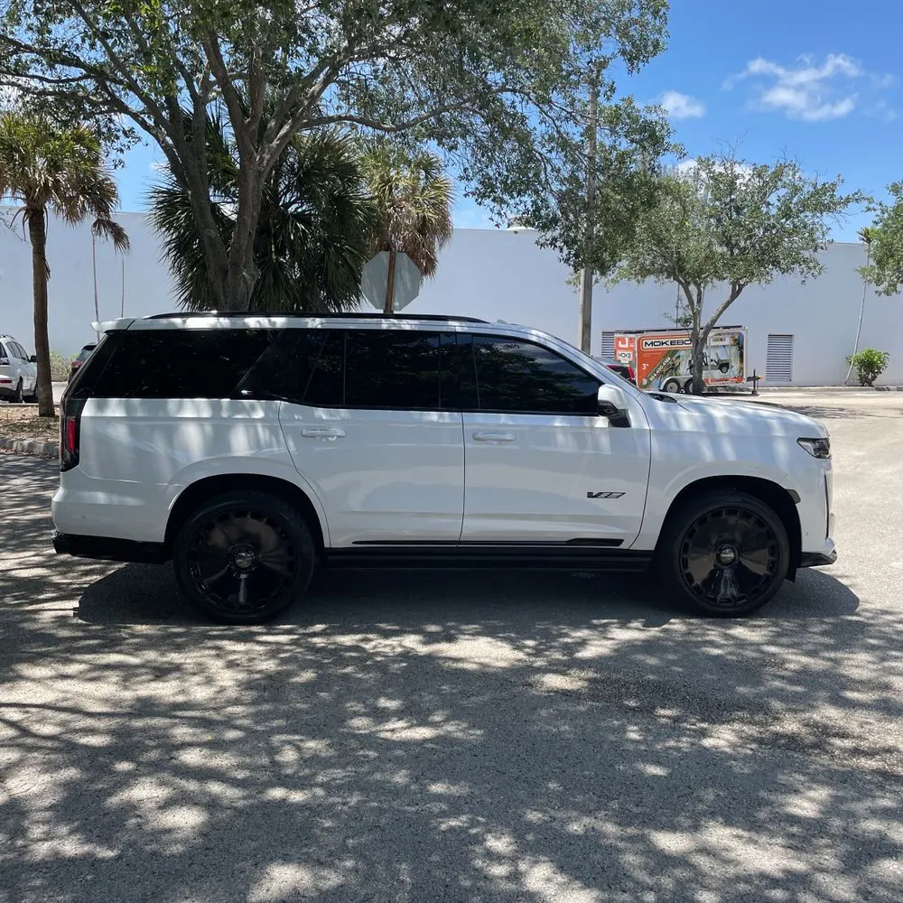 2023 Cadillac Escalade-V Base