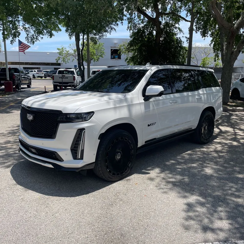 2023 Cadillac Escalade-V Base