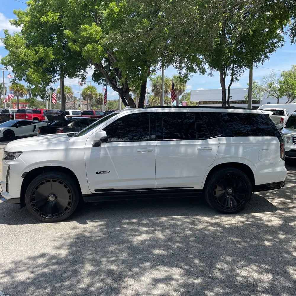 2023 Cadillac Escalade-V Base