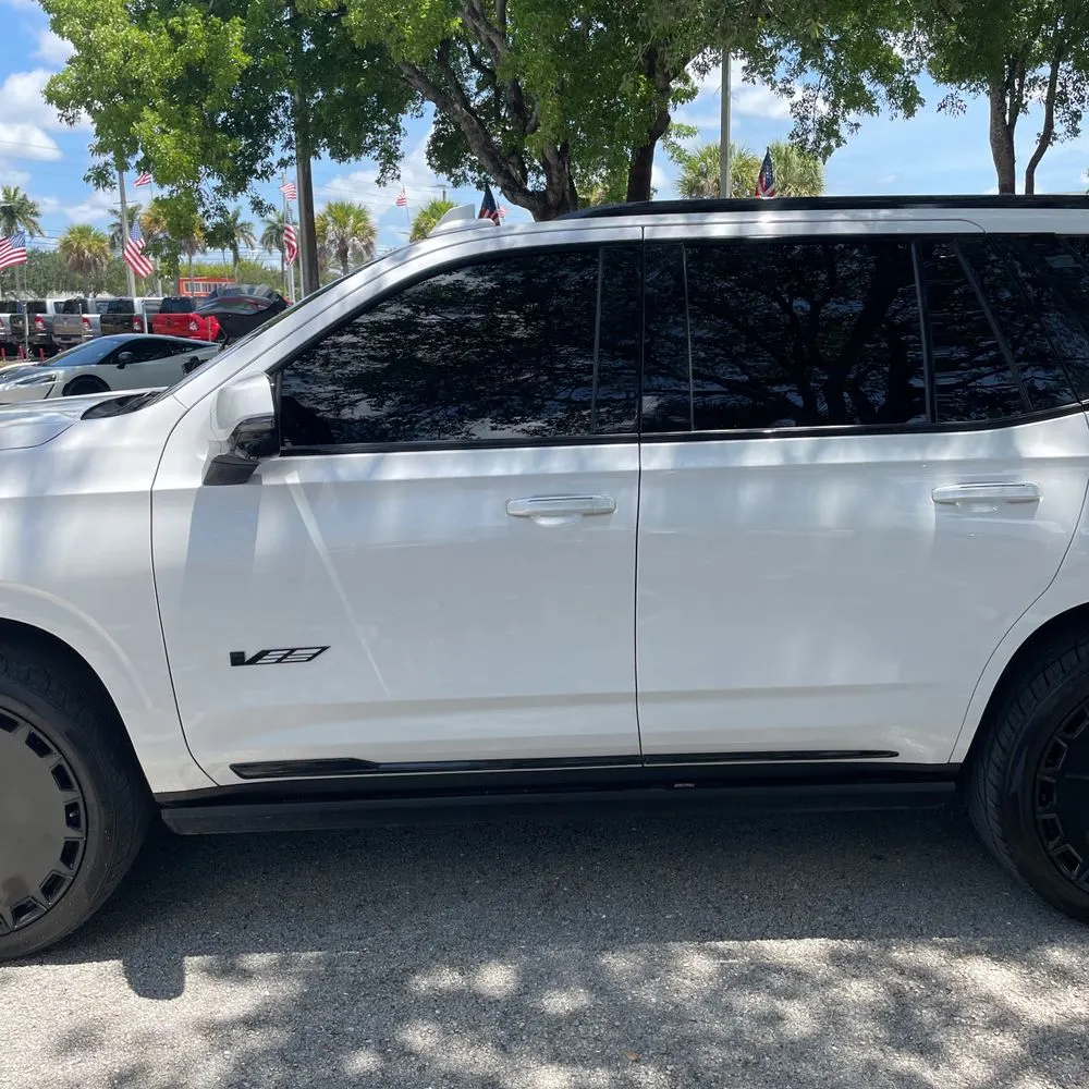 2023 Cadillac Escalade-V Base