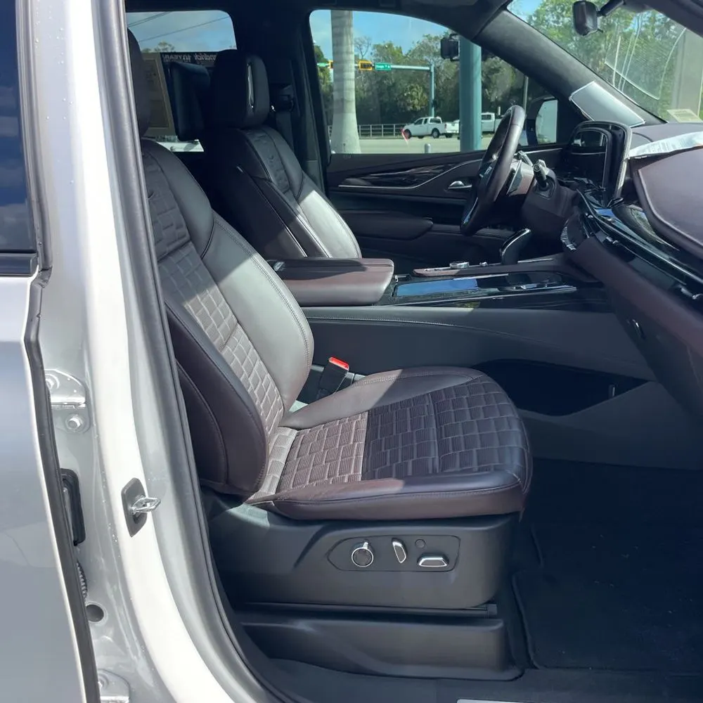2023 Cadillac Escalade-V Base