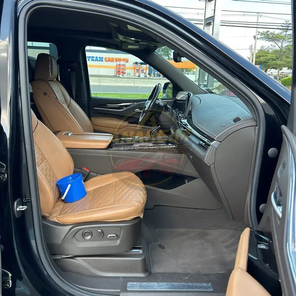 2021 Cadillac Escalade ESV Premium Luxury