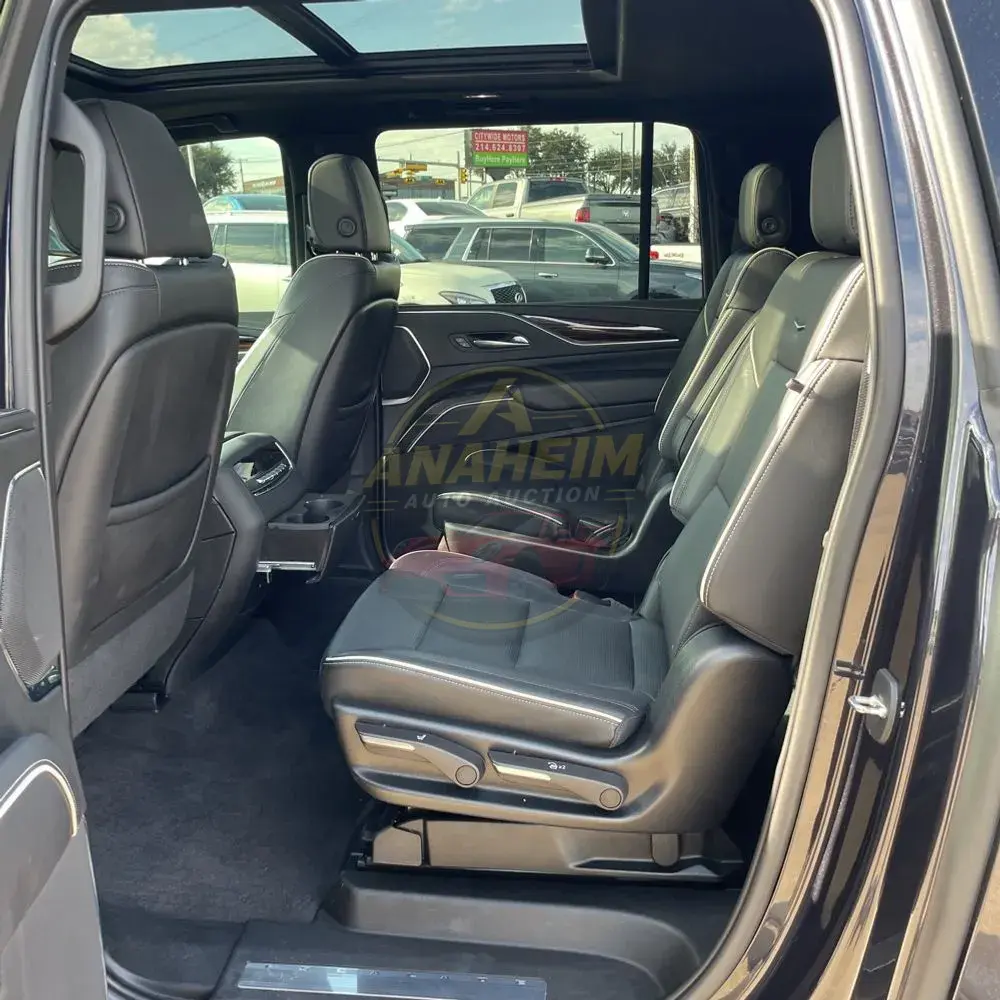 2022 Cadillac Escalade ESV Premium Luxury