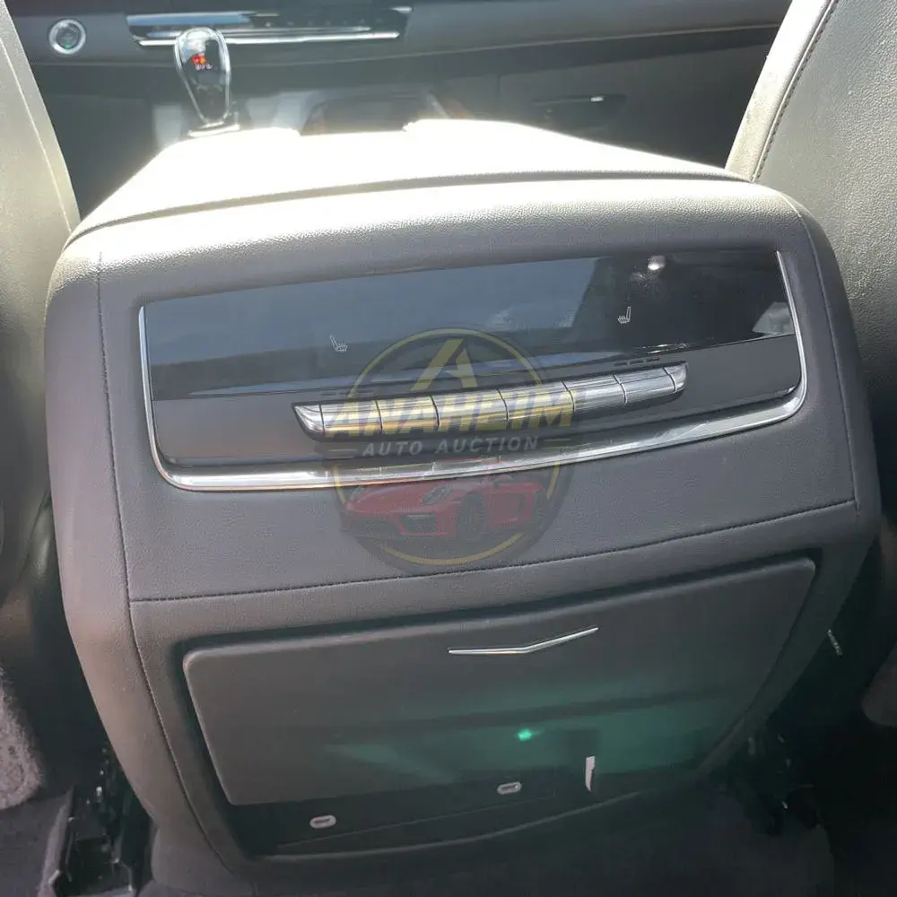2022 Cadillac Escalade ESV Premium Luxury