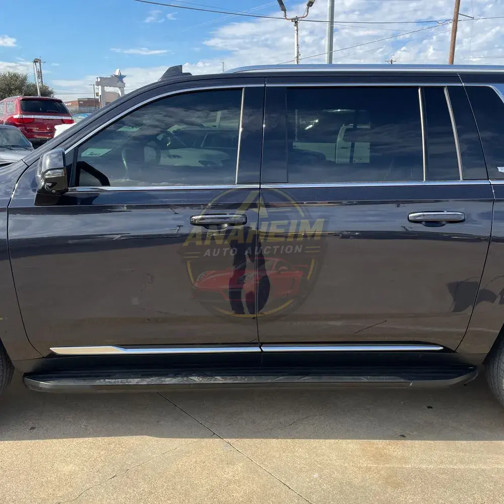 2022 Cadillac Escalade ESV Premium Luxury