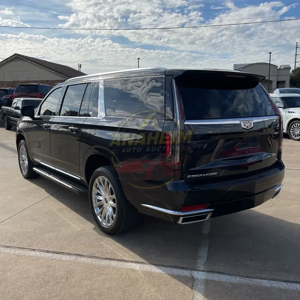 2022 Cadillac Escalade ESV Premium Luxury