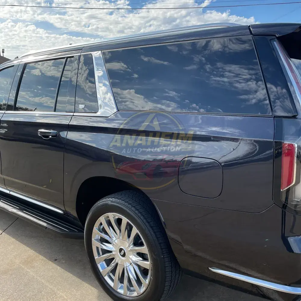 2022 Cadillac Escalade ESV Premium Luxury