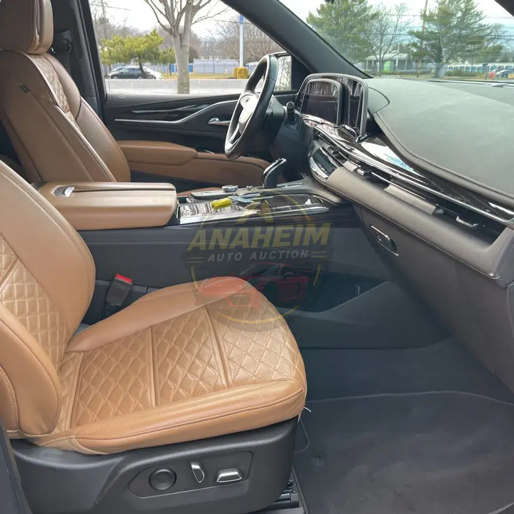 2022 Cadillac Escalade ESV Premium Luxury