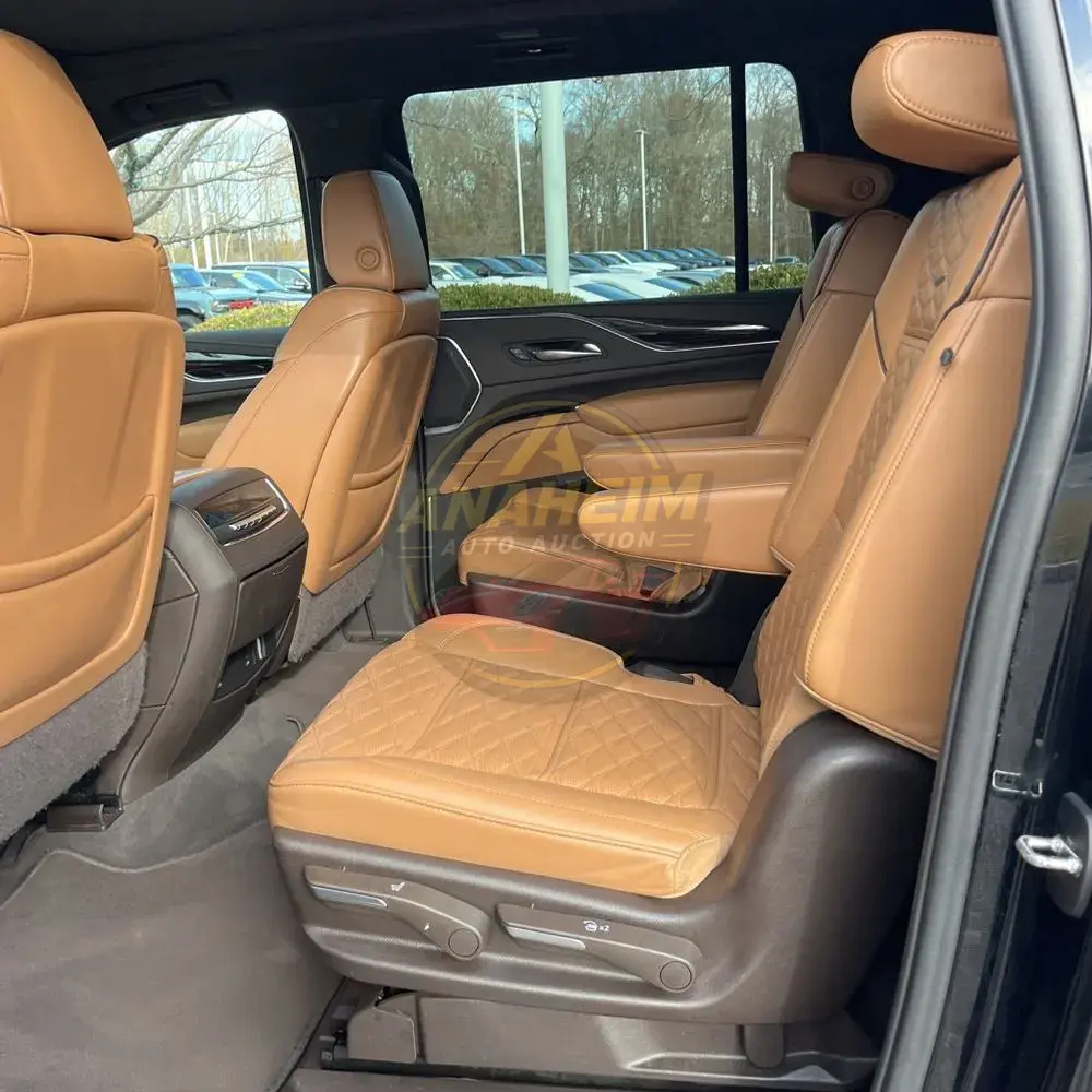 2022 Cadillac Escalade ESV Premium Luxury