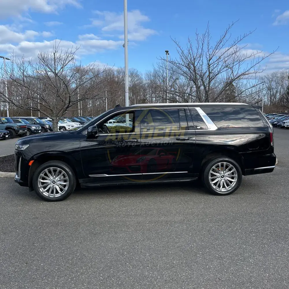 2022 Cadillac Escalade ESV Premium Luxury