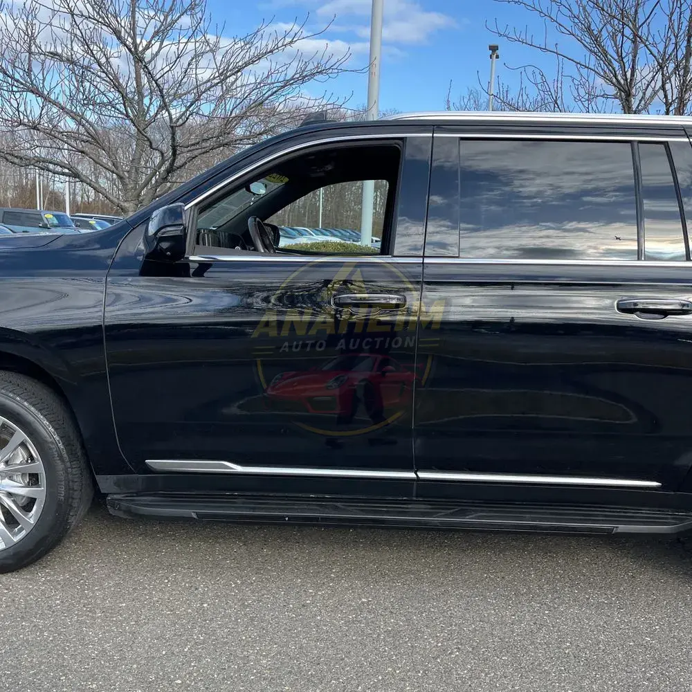 2022 Cadillac Escalade ESV Premium Luxury