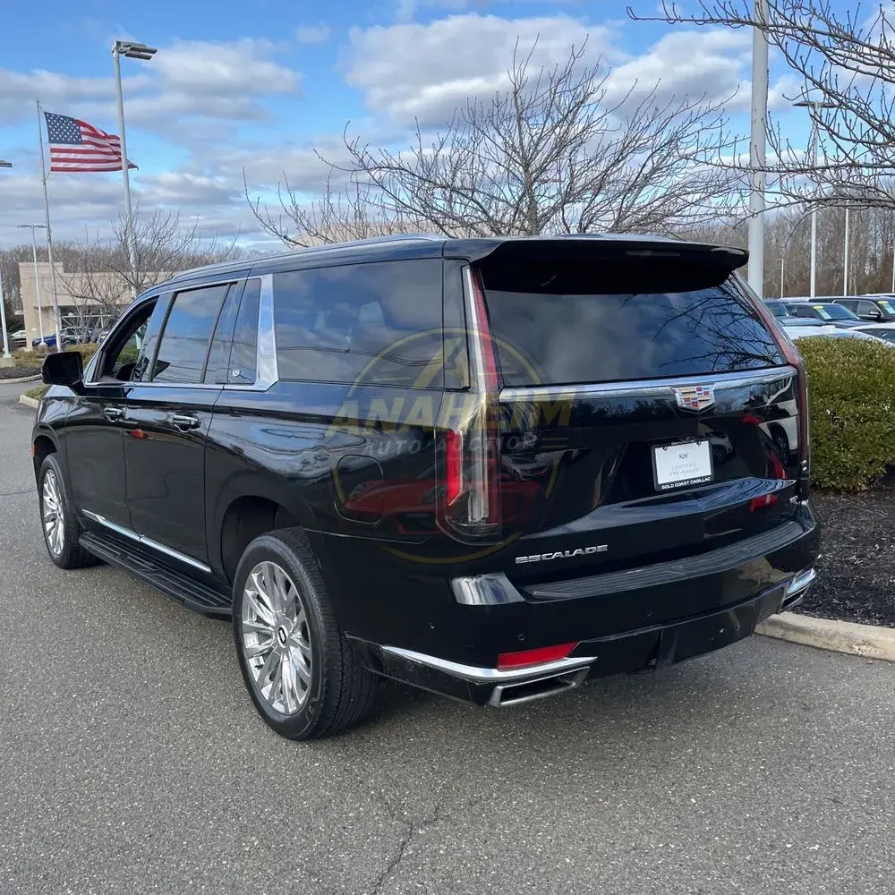 2022 Cadillac Escalade ESV Premium Luxury