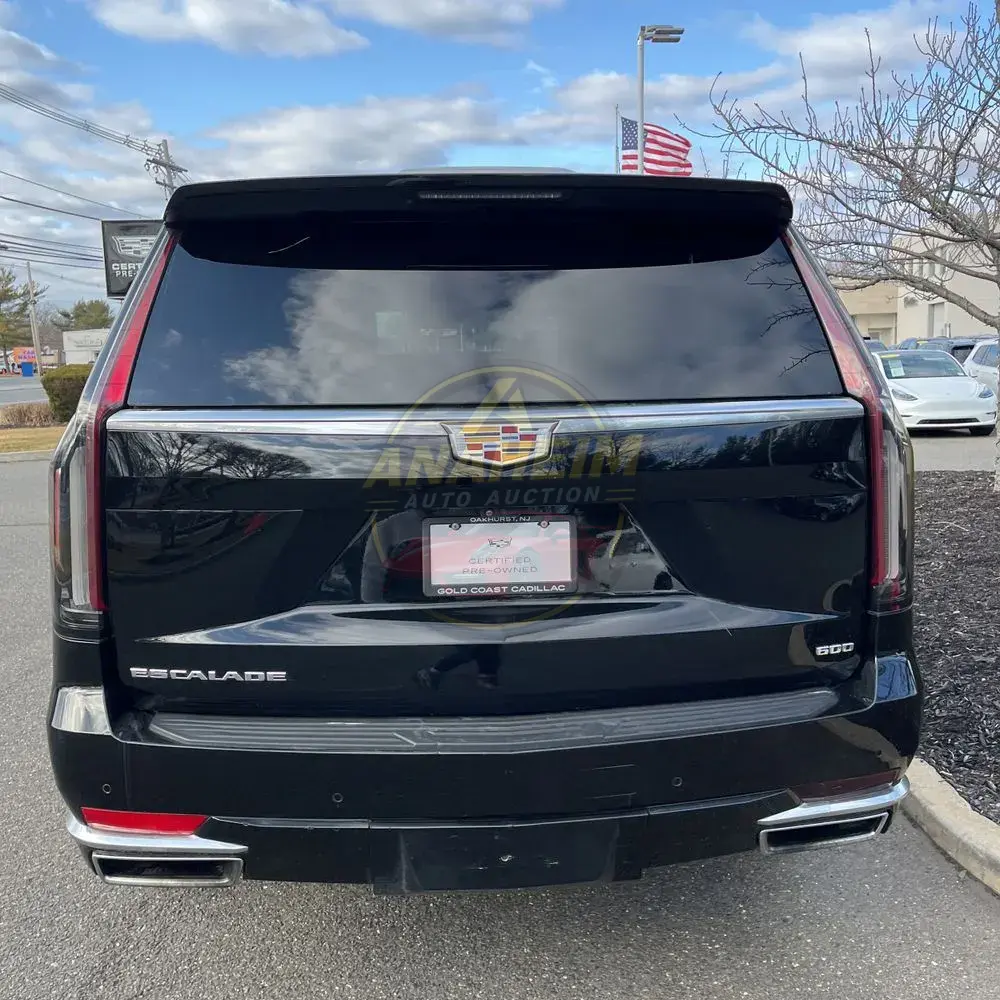 2022 Cadillac Escalade ESV Premium Luxury