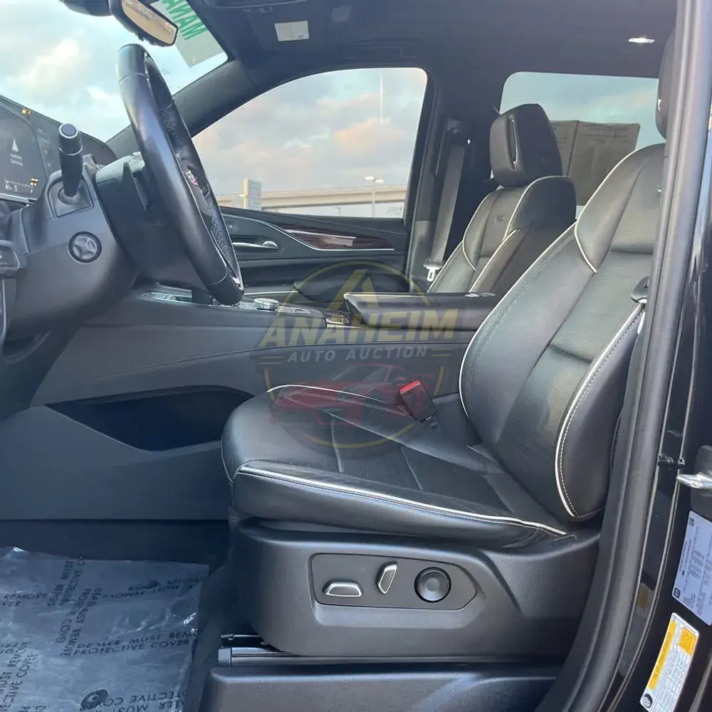 2023 Cadillac Escalade ESV Premium Luxury