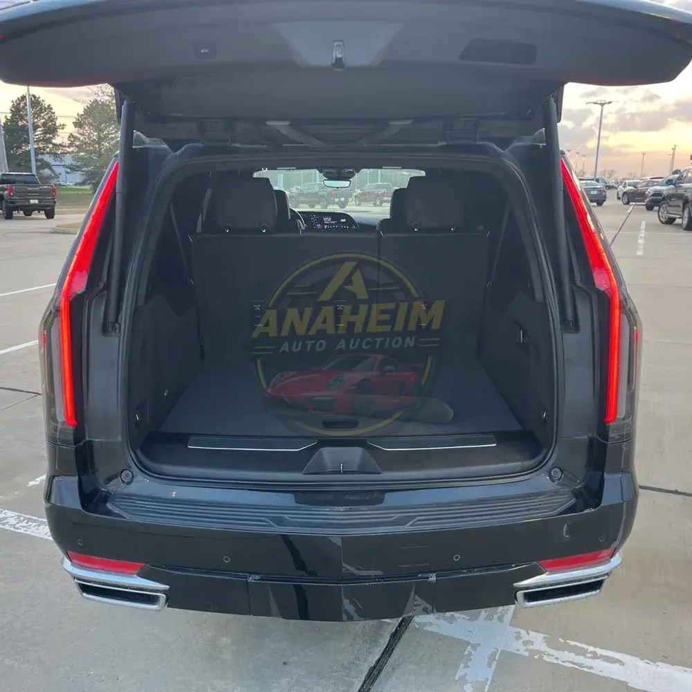 2023 Cadillac Escalade ESV Premium Luxury