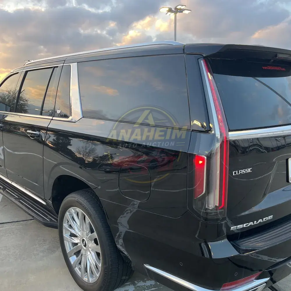 2023 Cadillac Escalade ESV Premium Luxury