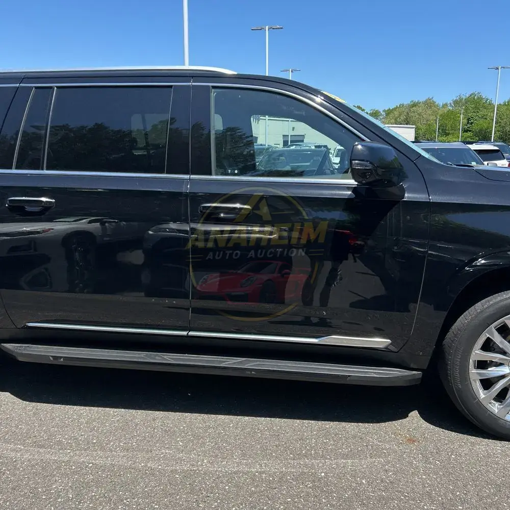 2022 Cadillac Escalade ESV Premium Luxury