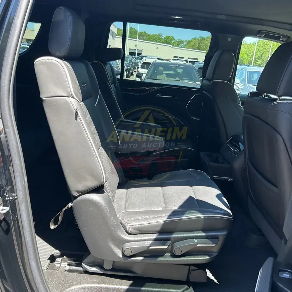 2022 Cadillac Escalade ESV Premium Luxury