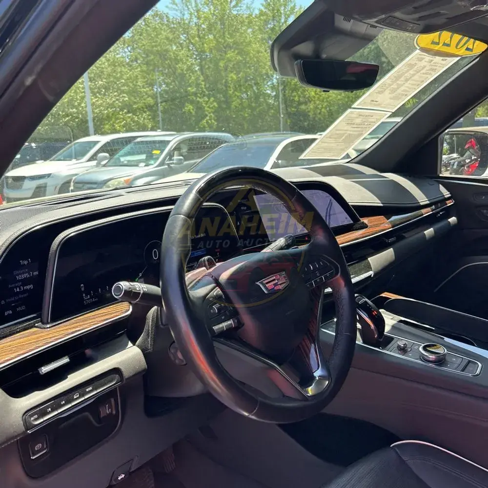 2022 Cadillac Escalade ESV Premium Luxury