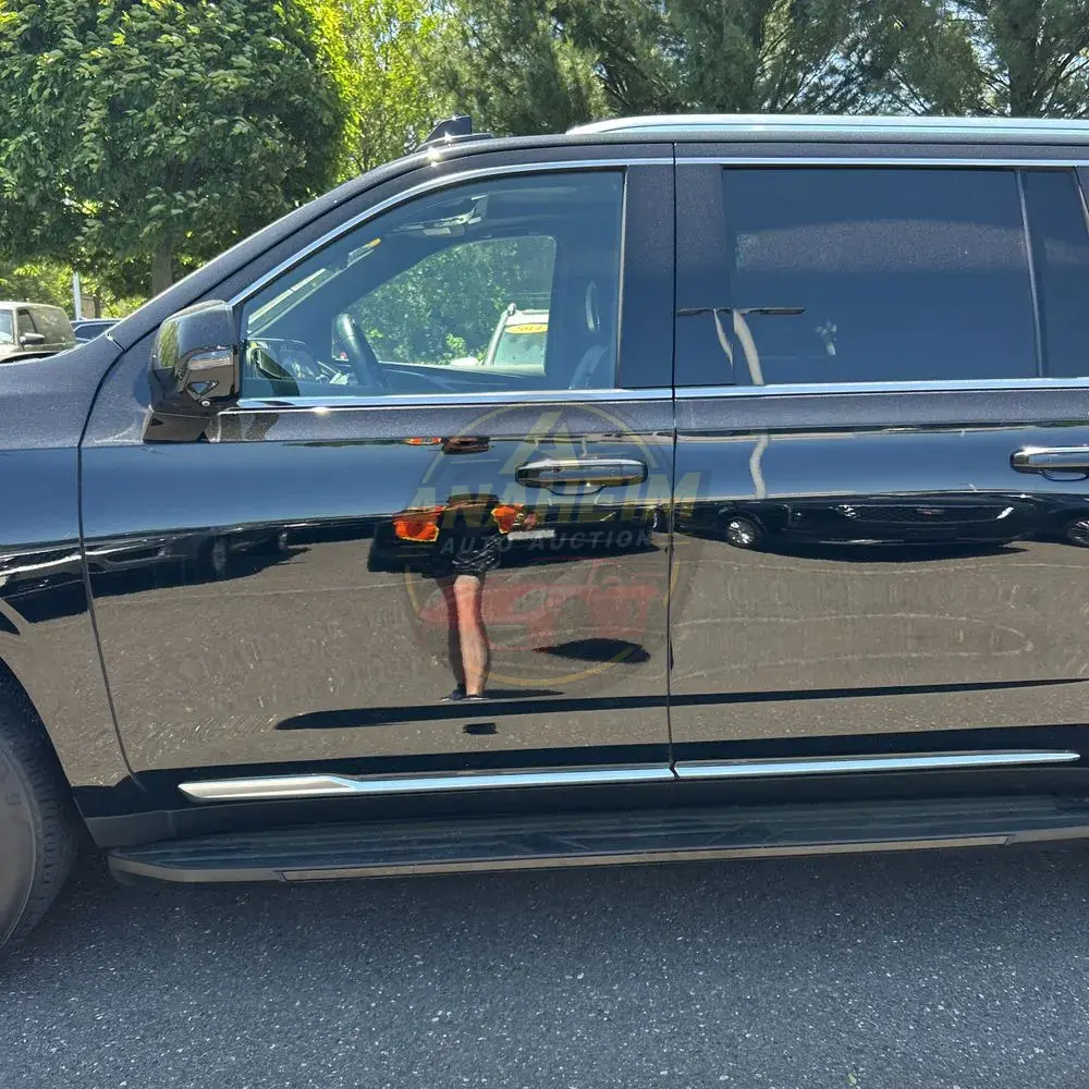 2022 Cadillac Escalade ESV Premium Luxury